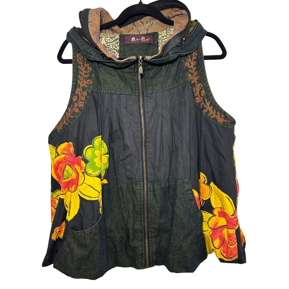 Art to Wear Vest Womens L Boho Avant Garde Hidden‎ Hood Embroidered